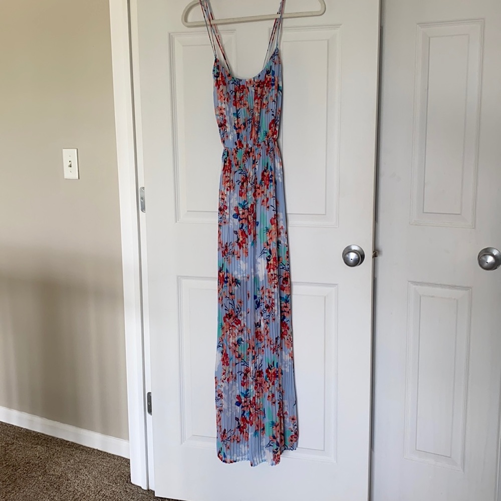 Spring/summer floral maxi dress size medium